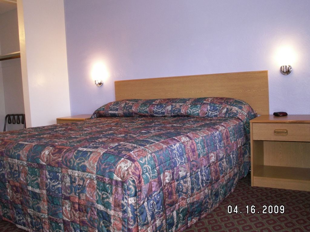 Anchorage Inn Lakeport Oda fotoğraf
